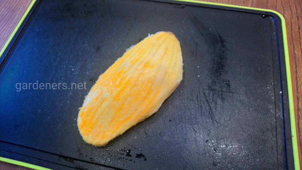 косточка манго