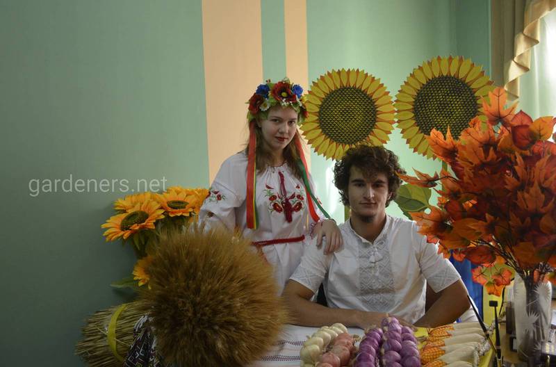 Всемирный день вышиванки в 2020 году все украинки и украинцы отпразднуют сегодня, 21 мая