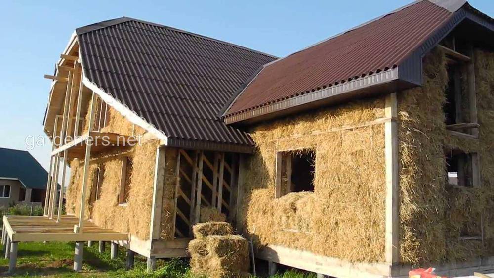 Будівництво будинку із соломи